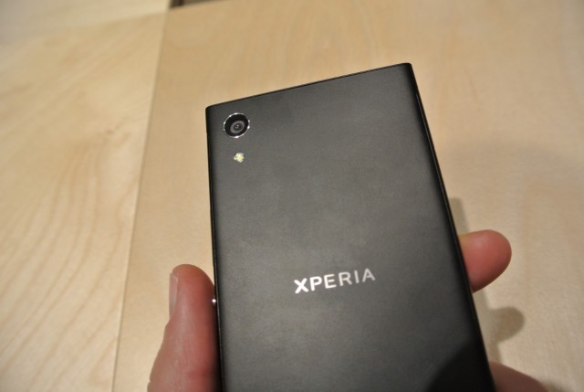 Sony Xperia XA 1 (5)