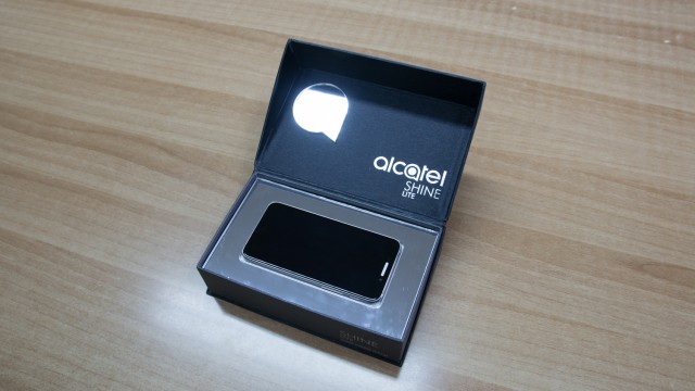 alcatel shine lite (2)