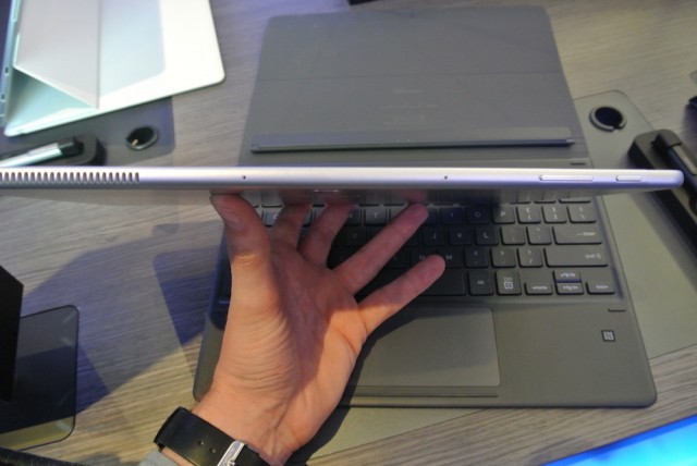 galaxy book-04