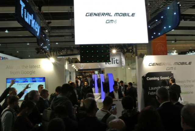 general mobile mwc 2017 (2)