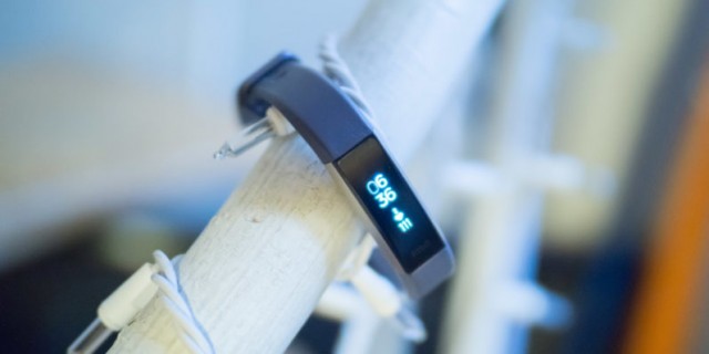 Fitbit Alta HR