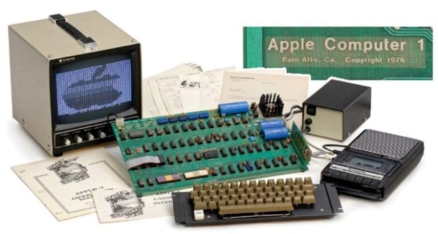 Apple-1