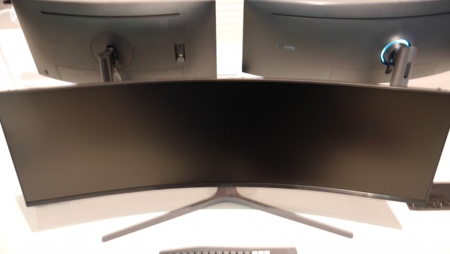 Gaming Monitor Curved Samsung (7)