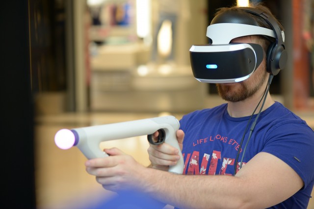 PlayStation VR_Farpoint_2