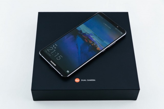 Huawei Mate 10 Pro_Box (Large)