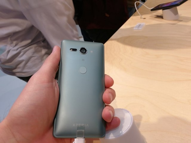 XZ2 Compact-03