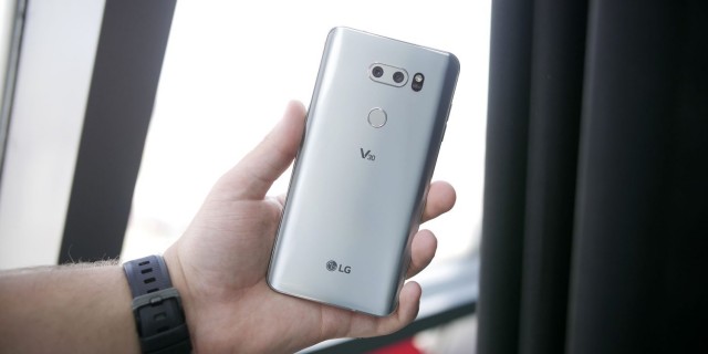 lg-v30