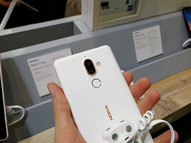 nokia-7-plus-2