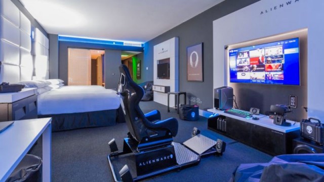 hilton-panama-gaming-room