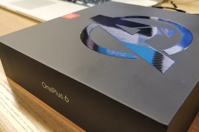 OnePlus 6 avengers limited edition