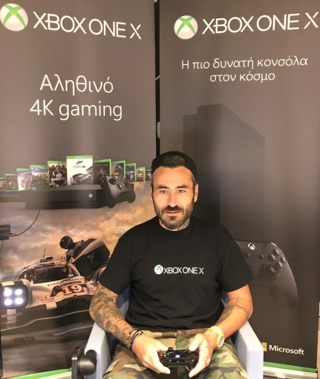 Xbox Arena Plaisio Powered