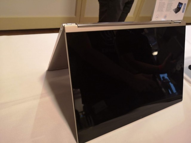 Lenovo Yoga C930