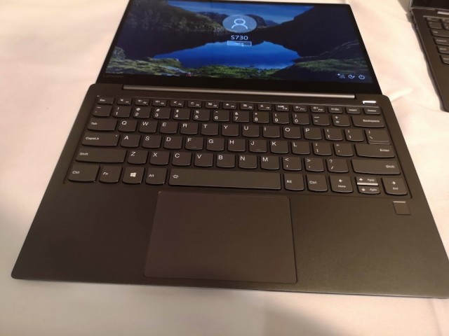 Lenovo Yoga S730-5