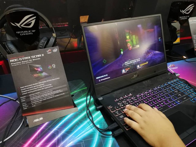 Asus Booth (1)