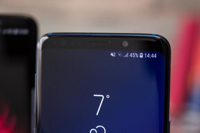 Galaxy-S10-trio-to-bring-very-significant-design-changes-according-to-CEO