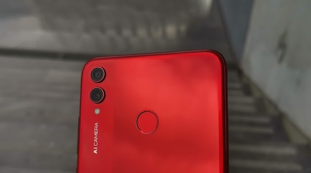 Honor 8X-01b