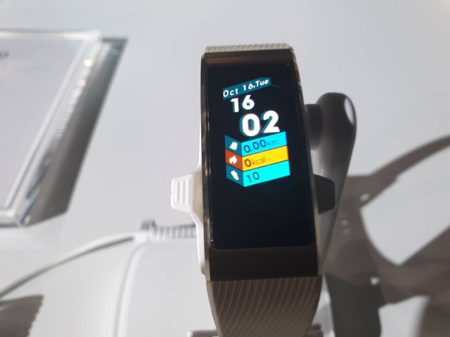 Huawei Band 3 Pro 03