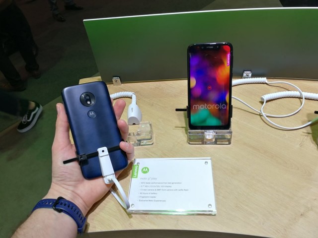 Moto G7 (1)