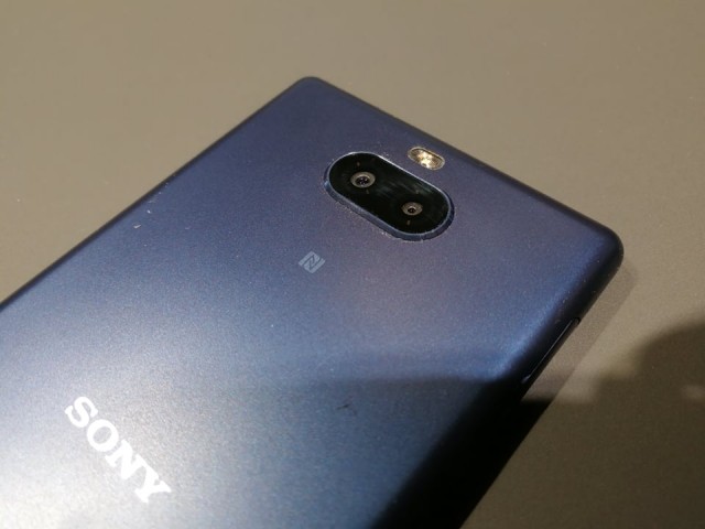 Xperia 10 hands-on 02