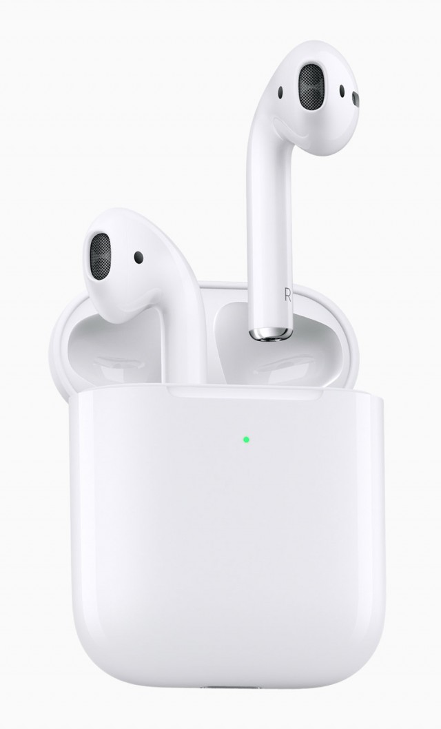 Apple 2nd generation AirPods-03
