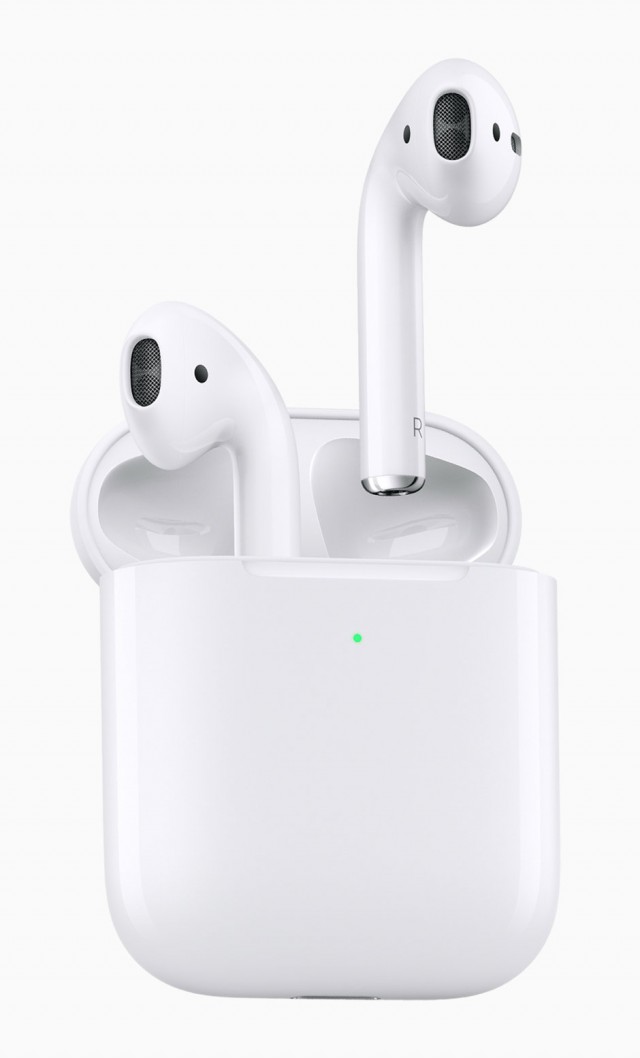 Apple 2nd generation AirPods-03