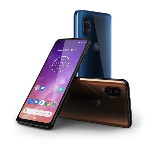 Motorola One Vision_packaging render