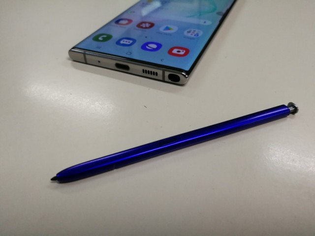 Samsung Galaxy Note 10-Plus-2