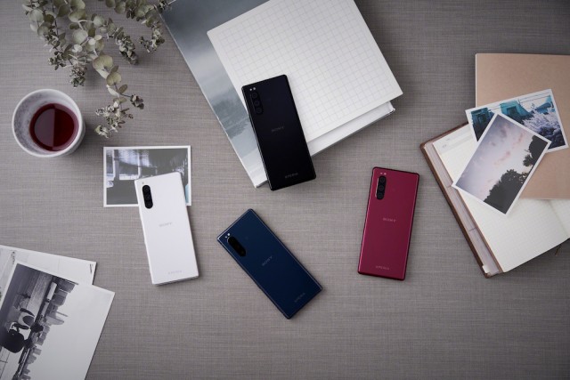 Xperia 5 Family (2)