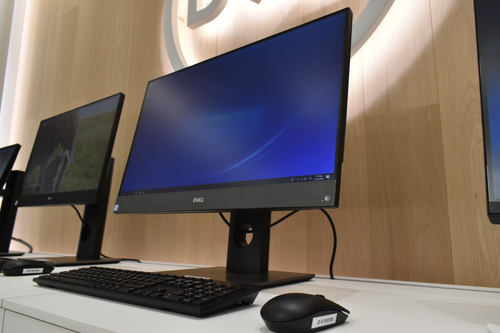 Review "Meet Dell OptiPlex AiO 7470 & 7770 με Intel Core i9! Ευελιξία