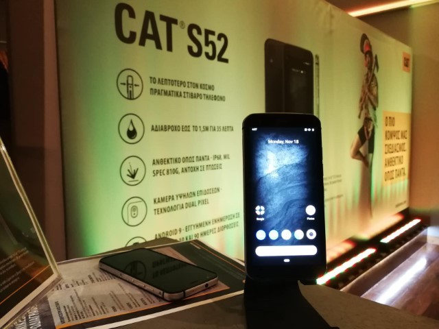 Cat S52