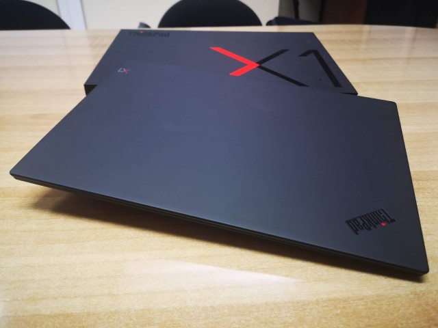 Lenovo ThinkPad X1 Carbon