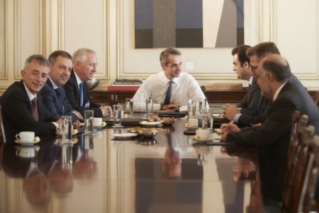 mitsotakis-etaireies-kinitis