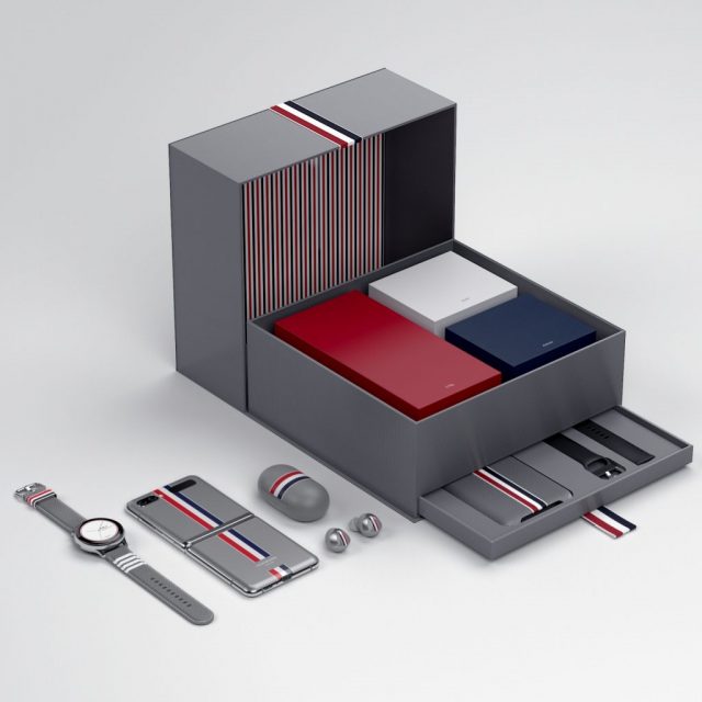 Galaxy-Z-Flip-Thom-Browne-Edition-Packag