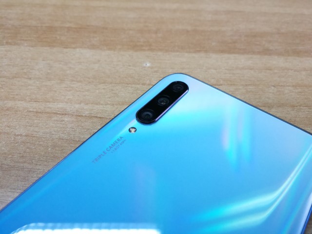 Huawei-P-Smart-Pro-01.jpg