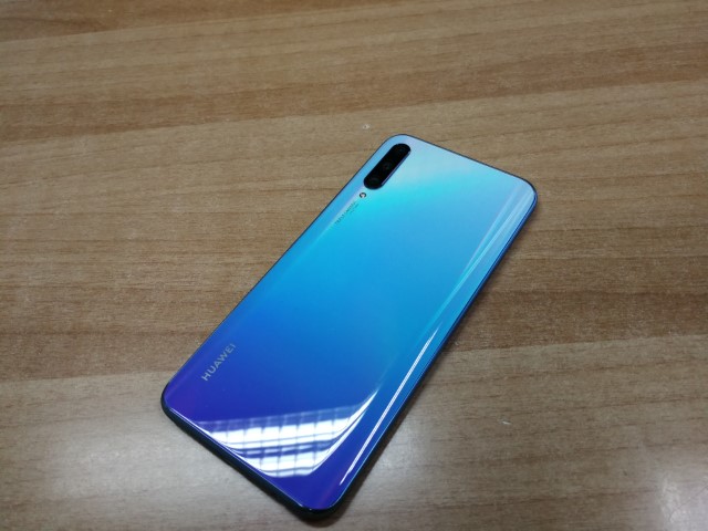 Huawei-P-Smart-Pro-02.jpg