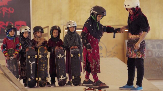 Learning-to-Skateboard-in-a-Warzone-if-y