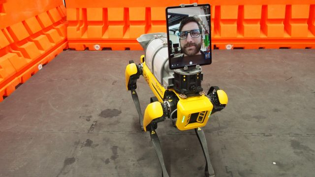 Boston-Dynamics-Robot-Dog-640x360.jpeg