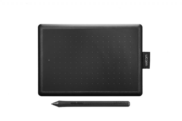 One-by-Wacom-S_Flat-View-with-pen-640x42