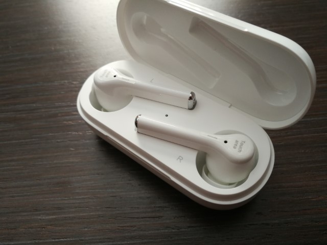 Huawei-FreeBuds-3i-2.jpg