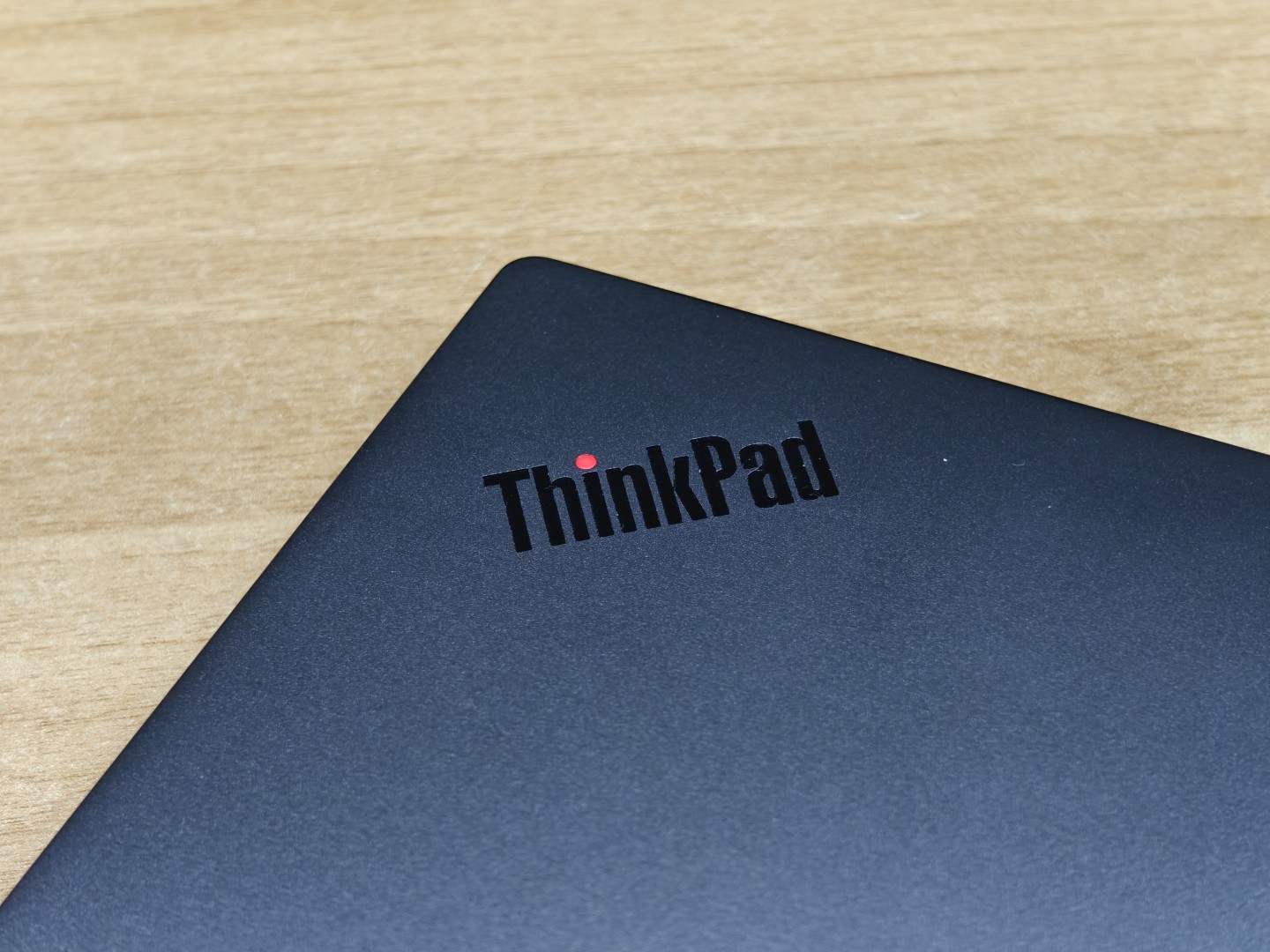 Lenovo ThinkPad X9-14 Gen 1 Review
