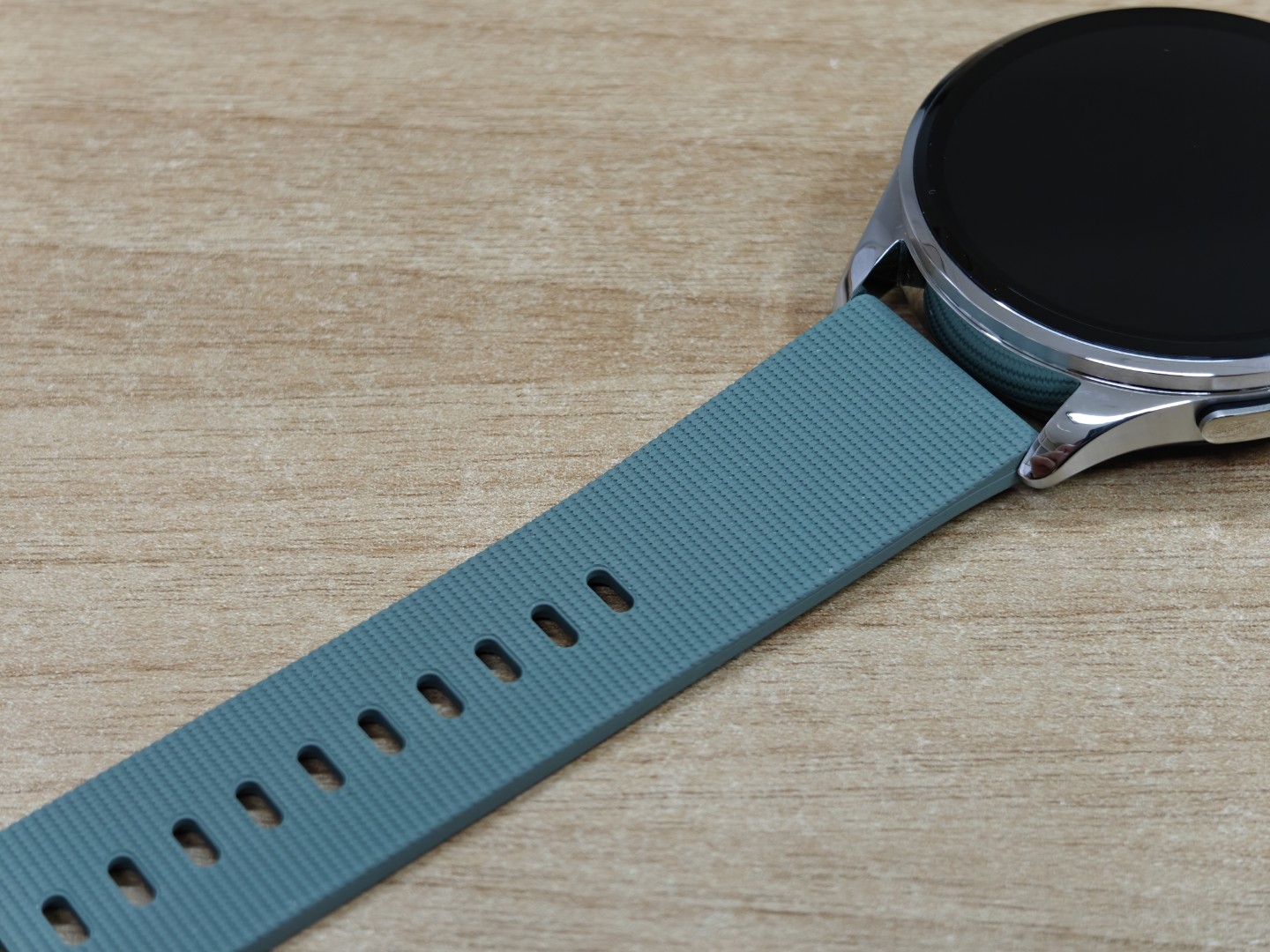 Xiaomi Watch 5
